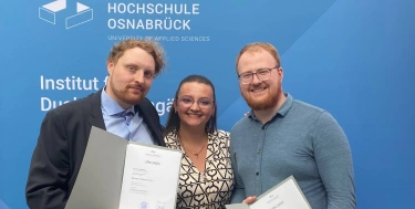 Nach erfolgreicher Ausbildung nun fester Bestandteil des HANSALOG Teams: Timo Niklas Steinberg, Liana Arlinghaus, Simon von Wulfen (v.l.n.r.).